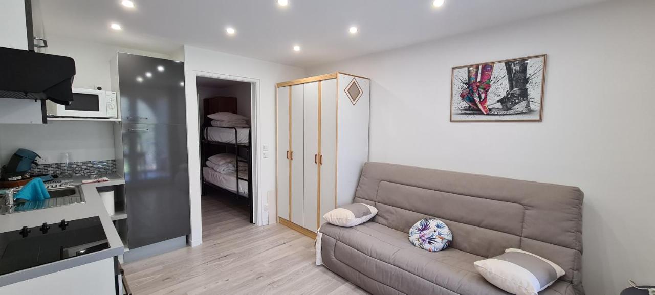 Appartamento Le Calypso Saint Aygulf Esterno foto
